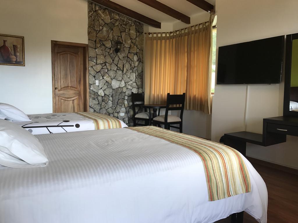 Hosteria Quinta San Miguel อิบาร์รา ภายนอก รูปภาพ