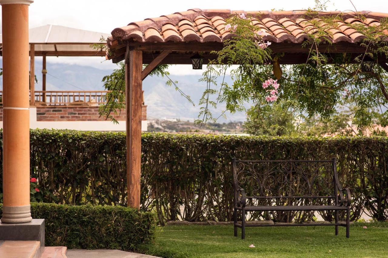 Hosteria Quinta San Miguel อิบาร์รา ภายนอก รูปภาพ